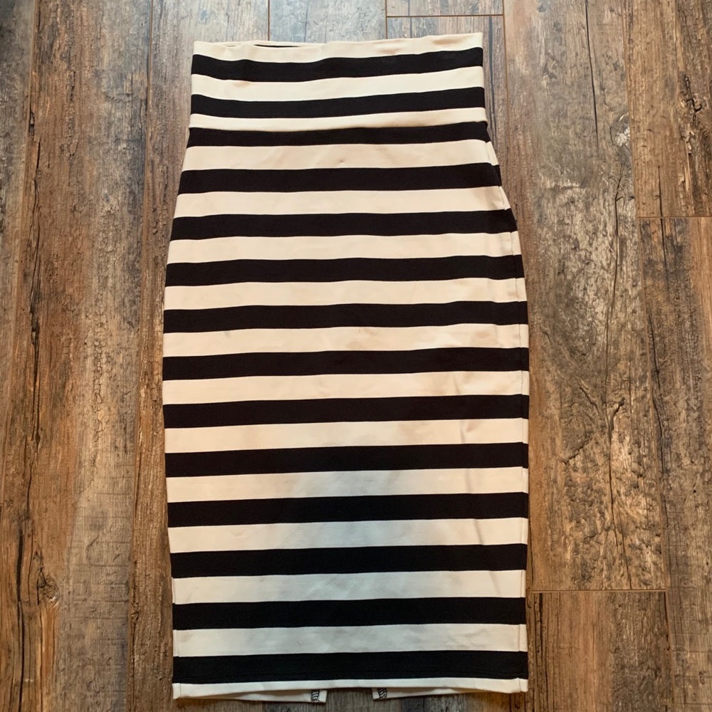 Highly waist pencil skirt